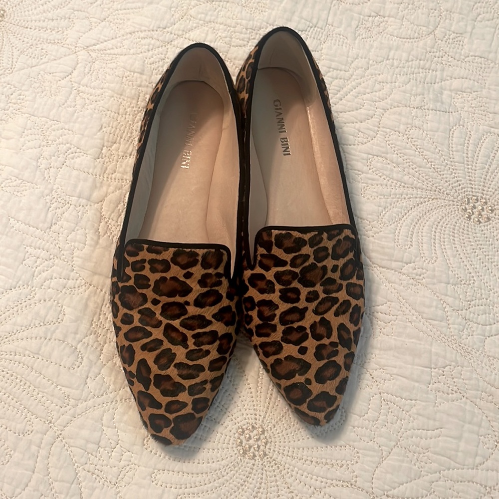 Leopard Flats